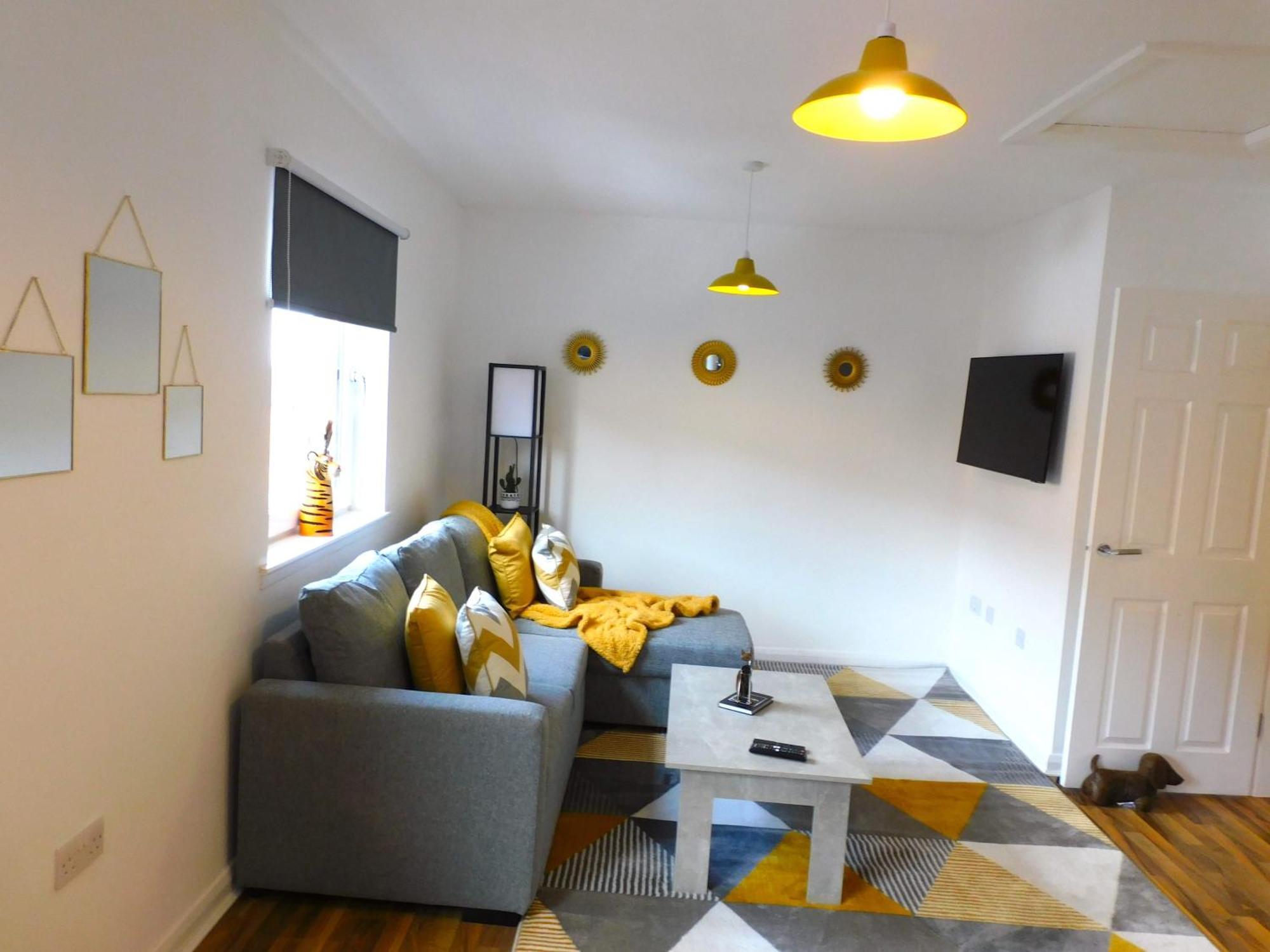 Newly Refurbished 1 Bed Apt In Hamilton Close To Station And Local Amenities Eksteriør bilde