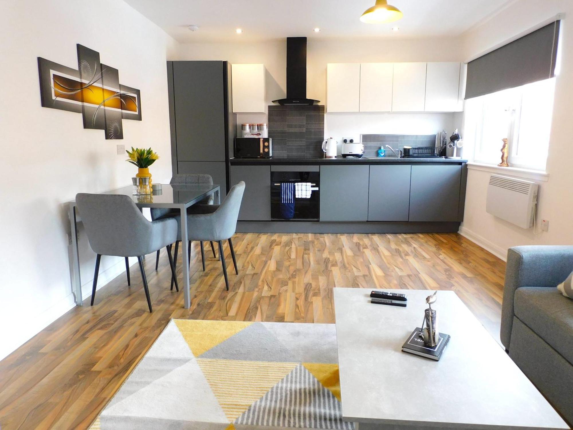Newly Refurbished 1 Bed Apt In Hamilton Close To Station And Local Amenities Eksteriør bilde